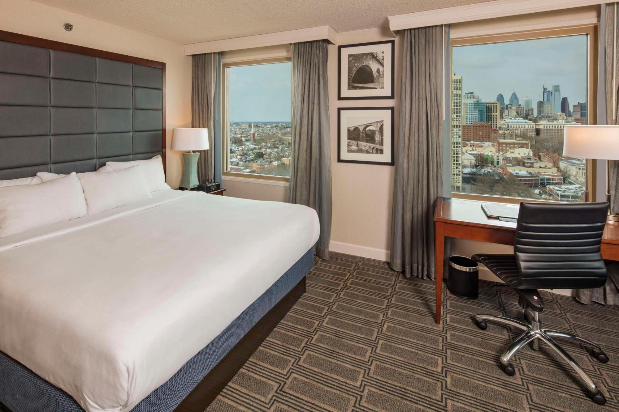 Hilton Philadelphia At Penn'S Landing Hotel Exterior foto