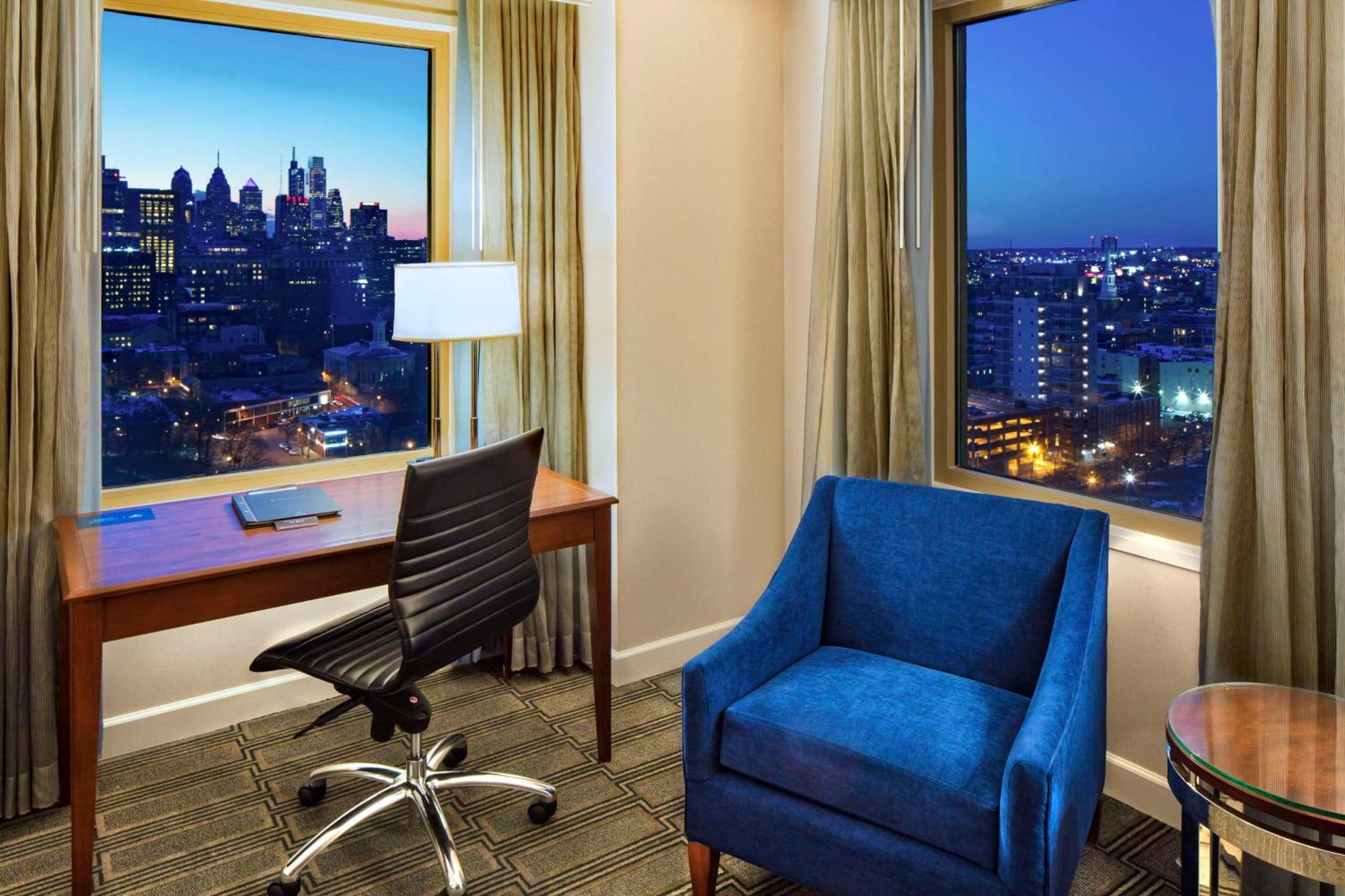 Hilton Philadelphia At Penn'S Landing Hotel Exterior foto