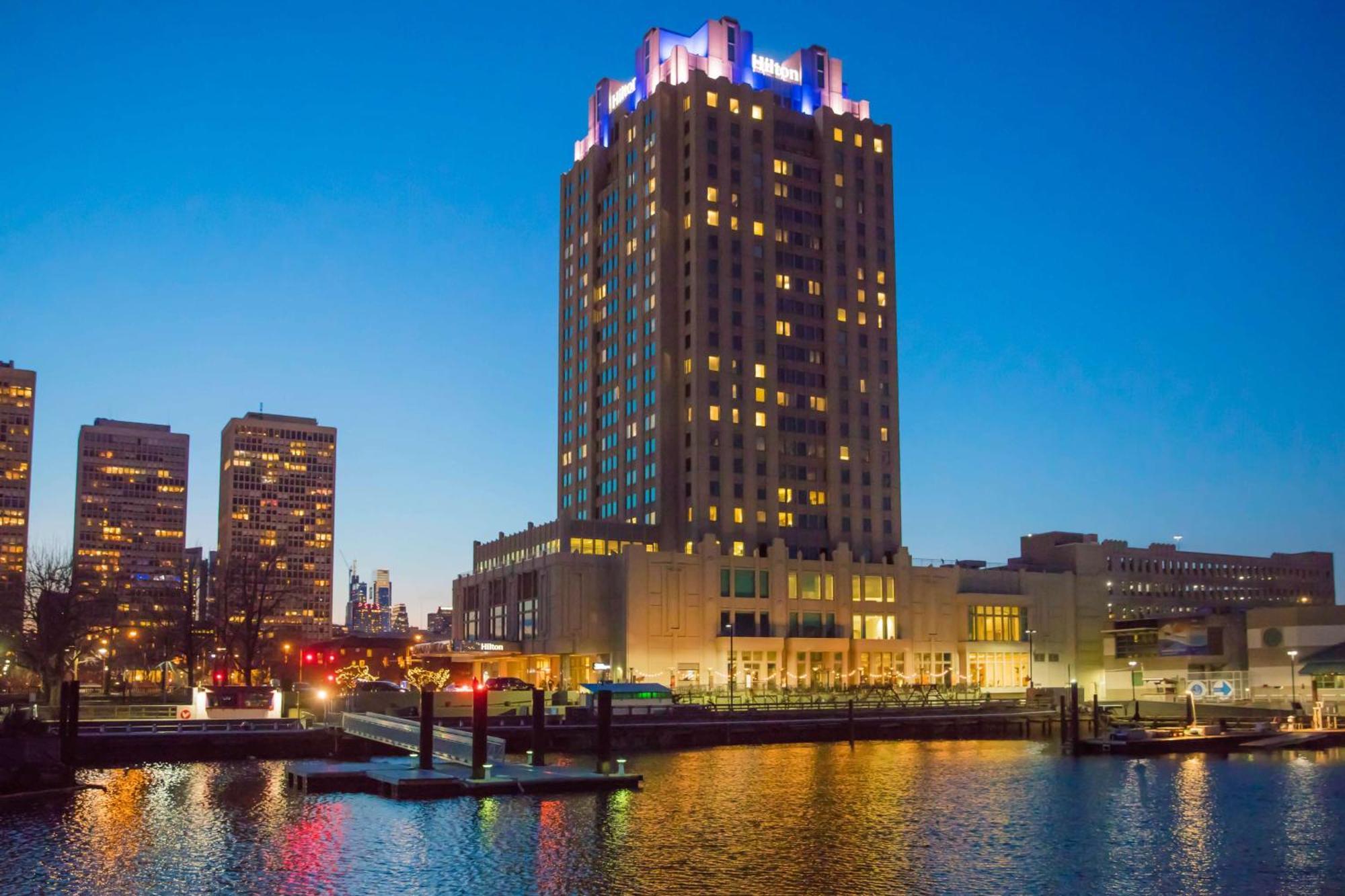 Hilton Philadelphia At Penn'S Landing Hotel Exterior foto