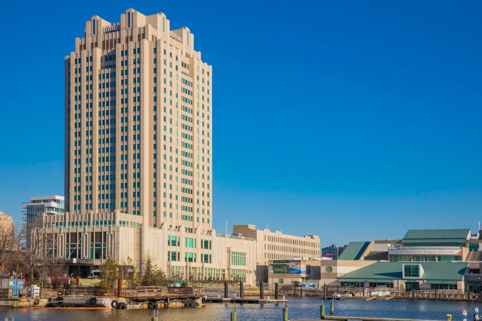 Hilton Philadelphia At Penn'S Landing Hotel Exterior foto